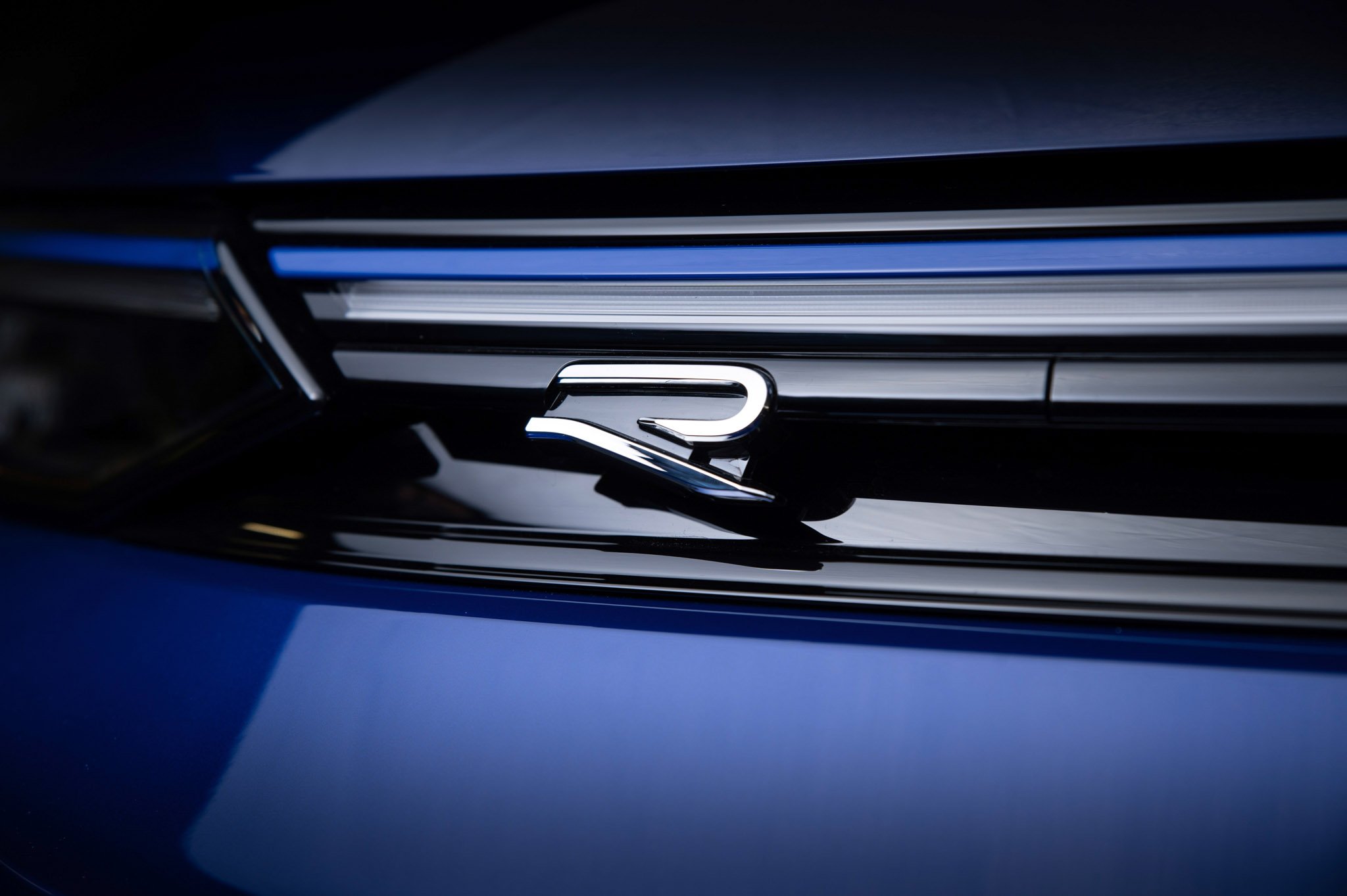 8789307 volkswagen R Performance tinhte 3